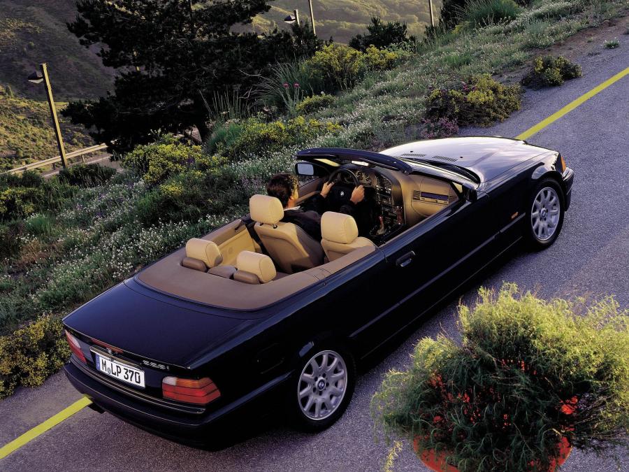  BMW 328i Convertible 1995 года  (фото 3 из 4)